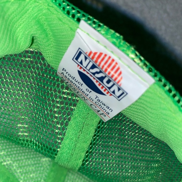 Highlight Green LA Trucker Hat - Picture 7 of 7